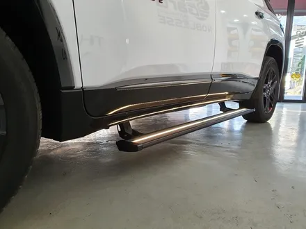 SUV RV 차량에는 전동 사이드스텝과 에코파워캡 강력 추천! 진주 오토리버스에서 장착해보세요~ 쉐보레 트레버스 / 진주, 창원, 순천