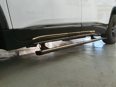 SUV RV 차량에는 전동 사이드스텝과 에코파워캡 강력 추천! 진주 오토리버스에서 장착해보세요~ 쉐보레 트레버스 / 진주, 창원, 순천