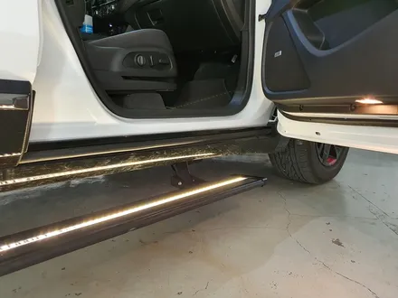 SUV RV 차량에는 전동 사이드스텝과 에코파워캡 강력 추천! 진주 오토리버스에서 장착해보세요~ 쉐보레 트레버스 / 진주, 창원, 순천