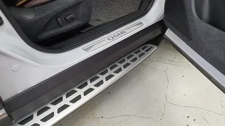 SUV RV 차량 QM6 사이드스텝 장착하면 승하차가 한결 편해질 뿐만 아니라 외관까지 업그레이드됩니다! / 진주, 창원, 순천