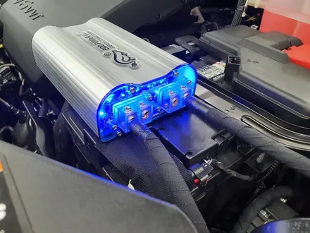 SUV RV 차량에는 전동 사이드스텝과 에코파워캡 강력 추천! 진주 오토리버스에서 장착해보세요~ 쉐보레 트레버스 / 진주, 창원, 순천