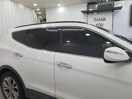 진주 썬팅 잘하는 오토리버스에서 재시공하세요! 필름지가 변색 탈색되면 교체 해주세요~ / 진주, 창원, 순천