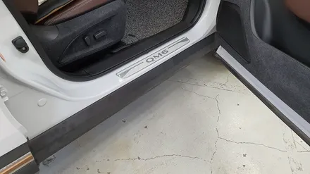 SUV RV 차량 QM6 사이드스텝 장착하면 승하차가 한결 편해질 뿐만 아니라 외관까지 업그레이드됩니다! / 진주, 창원, 순천