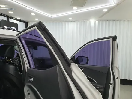 진주 썬팅 잘하는 오토리버스에서 재시공하세요! 필름지가 변색 탈색되면 교체 해주세요~ / 진주, 창원, 순천