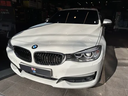 부산 BMW  f30 320D 파인뷰 LXQ300 블랙박스 파인파워 보조밧데리 시공으로 고화질 영상녹화와 방전방지하기! / 부산 동래, 양산