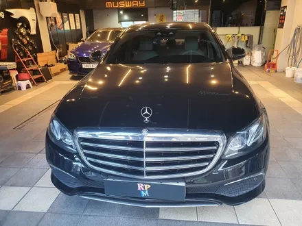 부산 W213 E300 송풍구 엠비언트 1.2열 4D 전동 부메스터 미드레인지 엠비언트 시공후기 / 부산 동래, 양산