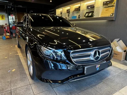 W213 E클래스 송풍구 3D부메스터 미드레인지 엠비언트 / 부산 동래, 양산