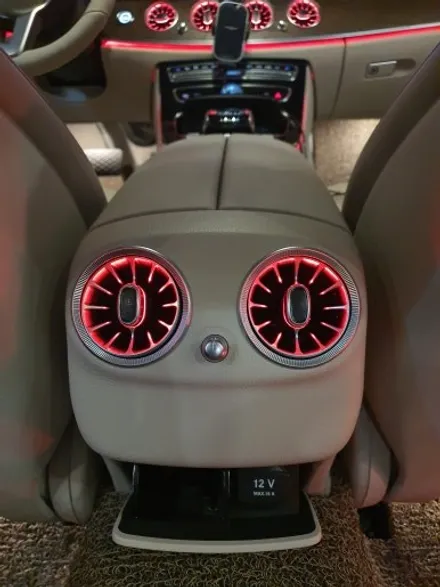 부산 W213 E300 송풍구 엠비언트 1.2열 4D 전동 부메스터 미드레인지 엠비언트 시공후기 / 부산 동래, 양산