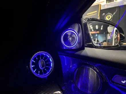 부산 벤츠 W213 E300 송풍구 엠비언트 1,2열 3D부메스터 트위터 AVI BM100 2WAY 시공후기! :) / 벤츠 / E-클래스 W213 / 부산 동래구