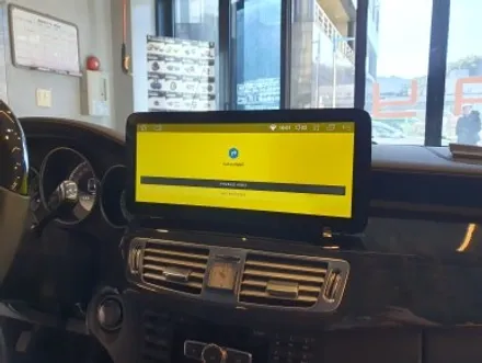 부산 벤츠 w218 순정의 작고불편한 모니터 탈거후 cls350 12.3인치 안드로이드올인원으로 시공 / 부산 동래, 양산