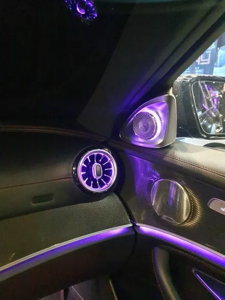 부산벤츠송풍구엠비언트 E43amg 4D부메스터 스피커 튜닝으로 고급스럽게 / 부산 동래, 양산