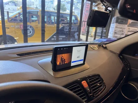 부산안드로이드올인원 르노SM3 무스로이드 후방카메라 장착기 / 부산 동래, 양산