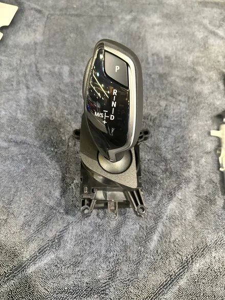 부산 BMW G30 530E 520i 520D 순정 어라운드뷰 서라운드뷰 크리스탈기어봉 아이드라이브(조그셔틀) 3종 세트 후기 ! / BMW / 5시리즈 (G30) / 부산 동래구