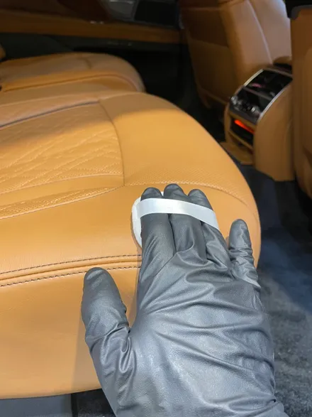 부산 BMW 740i UG 래더 시트 코팅 ! 인체에 무해한 성분으로 가죽 시트 완벽 보호! / 부산 동래, 양산