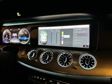 부산 W213 E300 미드레인지 엠비언트 와이드콕핏 디지털 클러스터 시공 후기 :) / 벤츠 / E-클래스 W213 / 부산 동래구