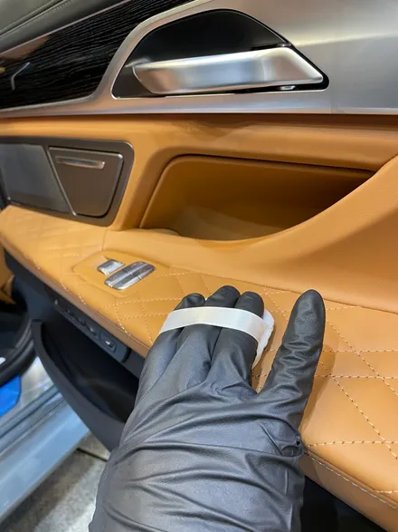 부산 BMW 740i UG 래더 시트 코팅 ! 인체에 무해한 성분으로 가죽 시트 완벽 보호! / 부산 동래, 양산