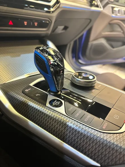 부산 BMW G26 i4 순정 어라운드뷰(서라운드뷰) 크리스탈 기어봉 아이드라이브 스타트/볼륨 버튼 시공으로 차량 업그레이드 하기! / BMW / i4 / 부산 동래구