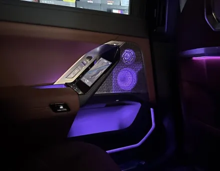 부산BMW엠비언트 회오리스피커 G70 740d 데고마스터 업그레이드 완료 / 부산 동래, 양산