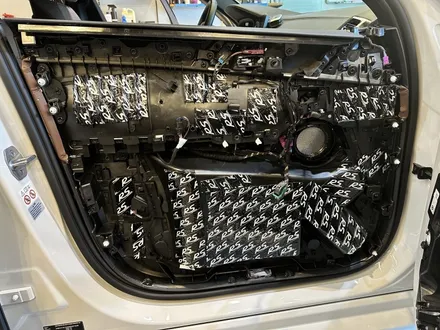 부산 BMW G06 X6 Bowers & Wilkins 회오리 스피커 AVI BM100 시공으로 사운드 최고로 만들기! / 부산 동래, 양산