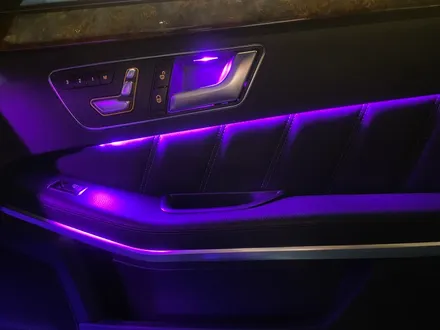 부산 벤츠 W212 E300 안드로이드 올인원과 비노출 엠비언트로 신차 만들어 버리기 ! / 부산 동래, 양산