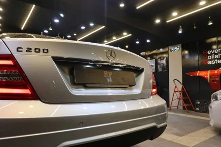 벤츠 C200 안드로이드 모니터 시공으로 터치 스크린으로 업그레이드 ! 12.3인치 모니터 카플레이 ! / 부산 동래, 양산