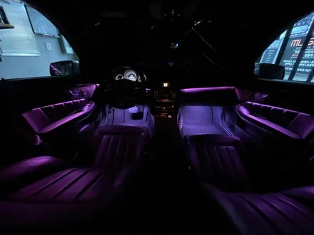 부산 벤츠 W212 E300 안드로이드 올인원과 비노출 엠비언트로 신차 만들어 버리기 ! / 부산 동래, 양산