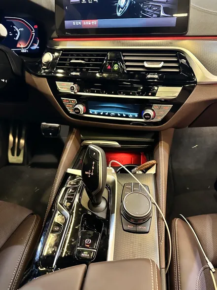 부산 BMW 6GT 순정 크리스탈 기어봉 아이드라이브(조그셔틀) 스타트버튼 3종 세트 시공 후기! / BMW / 6시리즈 GT (G32) / 부산 동래구