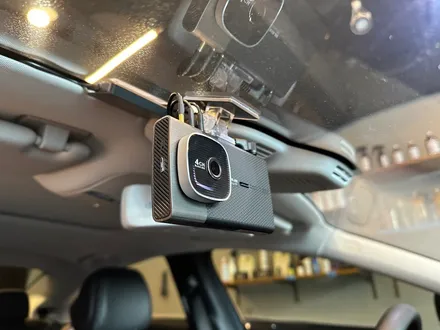 부산 벤츠 CLS 400D QXD 메가 4채널 블랙박스 커넥티드 프로 에너팩 프로 보조밧데리 시공으로 차량 안전하게 보호하기 ! / 부산 동래, 양산