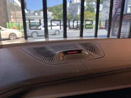BMW 회오리 스피커 AVI BM100 눈과 귀가 즐거워지는 차량 변신 (RPM카멀티샵) / 부산 동래, 양산