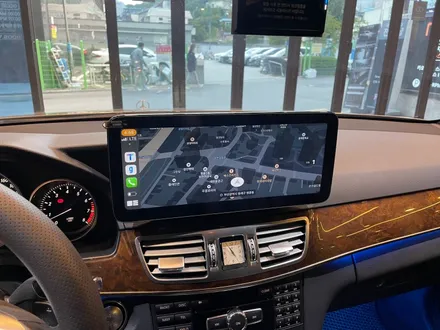 부산 벤츠 W212 E300 안드로이드 올인원과 비노출 엠비언트로 신차 만들어 버리기 ! / 부산 동래, 양산
