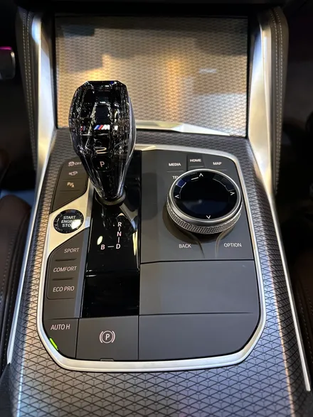 부산 BMW i4 크리스탈 기어봉 아이드라이브 스타트 버튼 3종 세트 가성비 좋은 시공후기! / 부산 동래, 양산