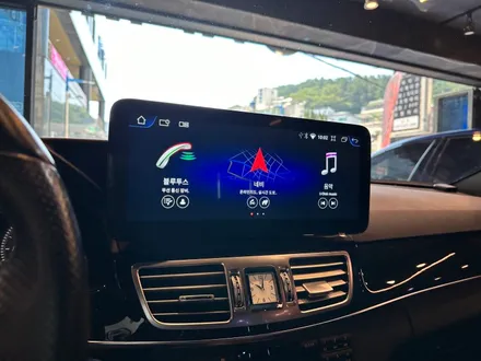 부산 벤츠 W212 E300 안드로이드 올인원 시공으로 큰 화면으로 운전하기 ! / 벤츠 / E-클래스 W212 / 부산 동래구