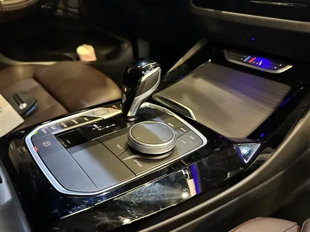 부산 BMW G02 X4 크리스탈 기어봉 아이드라이브 (조그셔틀) 스타트/볼륨 버튼 4종세트 시공 / BMW / X4 (G02) / 부산 동래구