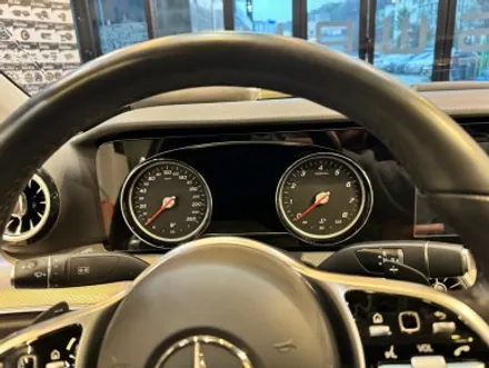 부산 W213 E300 미드레인지 엠비언트 와이드콕핏 디지털 클러스터 시공 후기 :) / 벤츠 / E-클래스 W213 / 부산 동래구