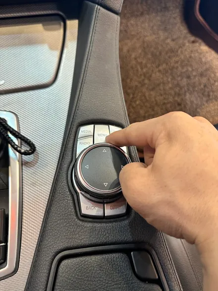 부산 BMW F06 630D 그란쿠페 무선 카플레이 안드로이드 오토 미러링 시공 후기 :) / 부산 동래, 양산