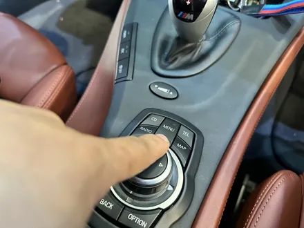 부산 BMW E93 M3 무선 카플레이 안드로이드 오토 미러링 모듈 장착과 순정 카플레이 생성 코딩으로 편하게 운전하기! / 부산 동래, 양산
