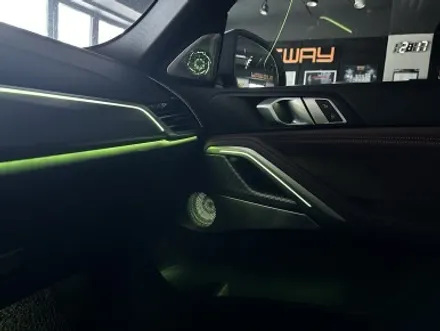 부산 BMW G06 X6 Bowers & Wilkins 회오리 스피커 AVI BM100 시공으로 사운드 최고로 만들기! / 부산 동래, 양산