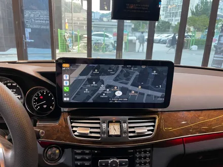 부산 벤츠 W212 E300 안드로이드 올인원과 비노출 엠비언트로 신차 만들어 버리기 ! / 부산 동래, 양산