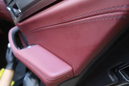신형 BMW X4 가죽 시트코팅 UG 시트코팅으로 가죽 컨디션 새것처럼 오랫동안 보호하기 ! / 부산 동래, 양산