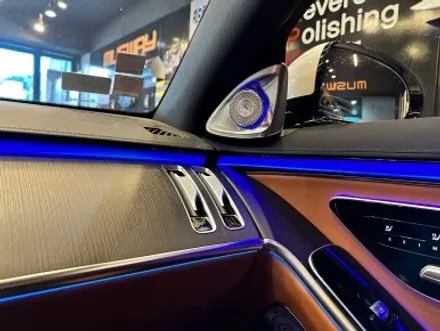부산 벤츠 W223 S350 S400 S450 S500 액티브 엠비언트 4D 부메스터 트위터 천장부메스터 엠비언트 스피커 시공은 RPM에서! / 부산 동래, 양산