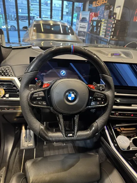 BMW신형카본커스텀M핸들 풀옵션으로 G07 X7을 하나뿐인 차량으로변신 / 부산 동래, 양산