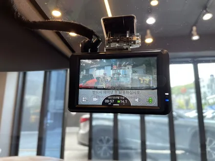 부산테슬라 모델 3 롱레인지 신차패키지/블랙박스 / 썬팅 / 보조밧데리 잘하는 집! 부산에서 테슬라 시공 제일 잘하는 집! / 부산 동래, 양산