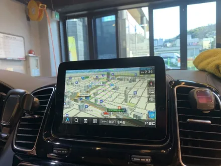 벤츠 GLE M2C 200A 네비게이션 설치 ! 부산 네비게이션 설치 잘하는 곳 ! 수입차 네비게이션 전문! / 부산 동래, 양산
