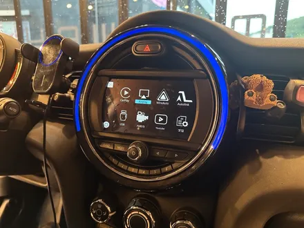 부산 BMW F56 미니쿠퍼 무선애플 카플레이 안드로이드오토 미러링 모듈시공과 순정애플카플레이 프로그래밍 활성화 시키기!/ 미니 / 쿠퍼 / 부산 동래구