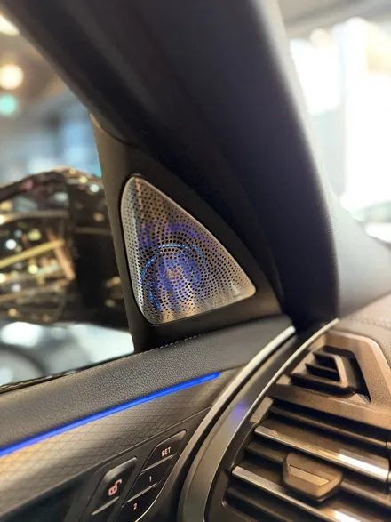 부산BMW카오디오 X4 회오리엠비언트 풀커버와 크리스탈4종세트 시공후기 / 부산 동래, 양산