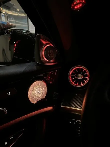 부산 W213 벤츠 E300 송풍구 엠비언트 1.2열 4D 전동 부메스터 미드레인지 엠비언트 1.2열 패키지시공 후기 / 부산 동래, 양산