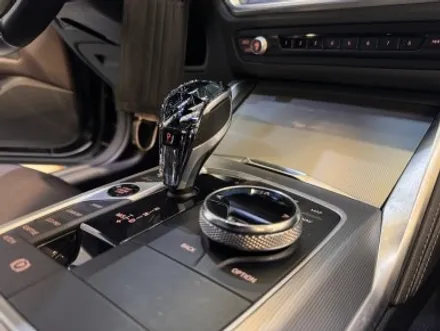 부산 bmw g26 i4, 최고급형 크리스탈기어봉 아이드라이브(조그셔틀) 스타트버튼 볼륨버튼 4종세트 시공이벤트 / 부산 동래, 양산