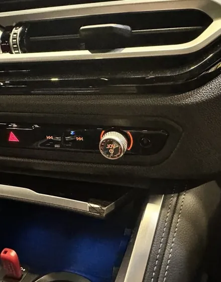 부산 bmw 튜닝 i4차량에 무스웨이 bmw 스피커 순정어라운드뷰 크리스탈 4종 세트 시공 완료 / 부산 동래, 양산