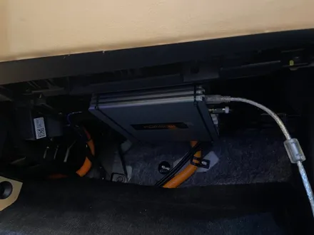 부산 기아 EV6 무스웨이 M4 AVI G1 스피커 AVI SWD 10 우퍼 시공으로 사운드 퀄리티 높이기! / 부산 동래, 양산