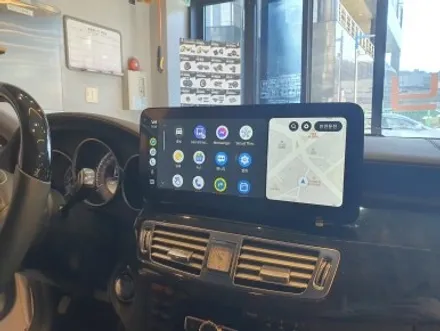 부산 벤츠 w218 순정의 작고불편한 모니터 탈거후 cls350 12.3인치 안드로이드올인원으로 시공 / 부산 동래, 양산